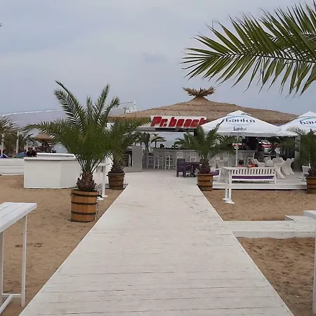 Vesta Riviera - Free Parking 4* Золотые Пески