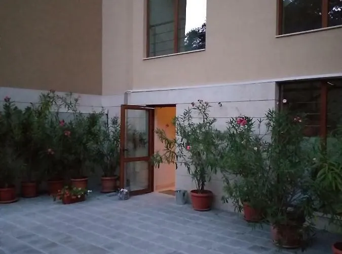 веста ривиера - безплатен паркинг 4*