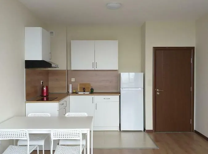 Апарт-отель Vesta Riviera - Free Parking