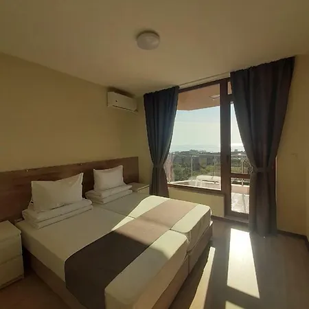 Hotel de apartamente Vesta Riviera - Free Parking Nisipurile de Aur