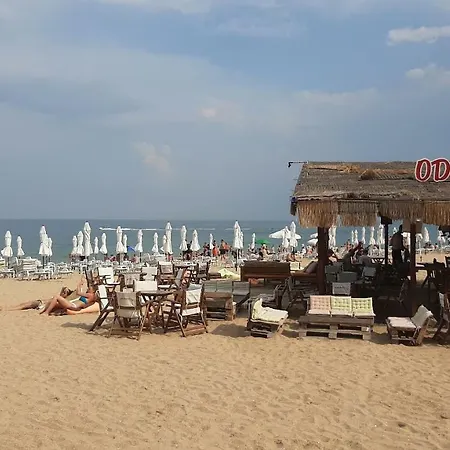 Апарт-готель Vesta Riviera - Free Parking Золоті Піски