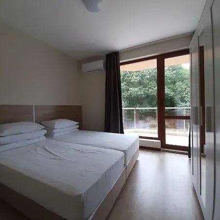 Vesta Riviera - Free Parking Hotel de apartamente